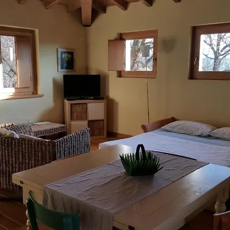 In Mit Grill, Pool Und Terrasse Apartamento Gavardo